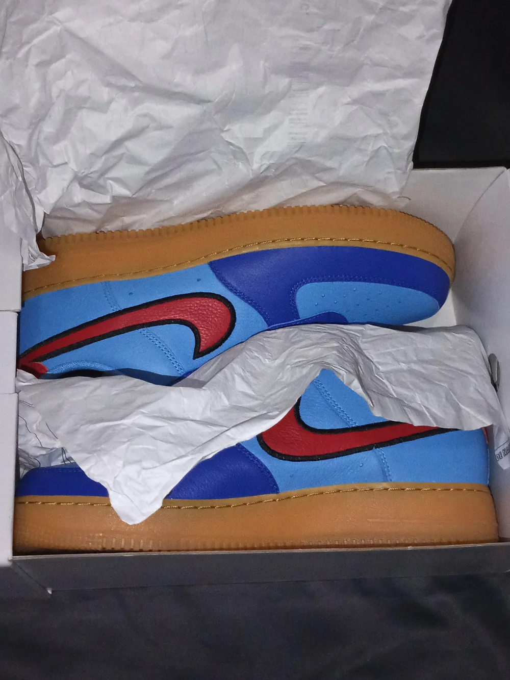 Nike Low-Top Sneakers in Light Blue, Royal Blue & Red with Gum Sole